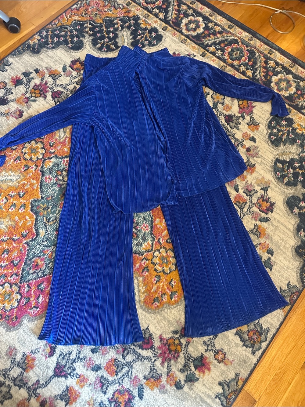 Women’s Pleated Wide-Leg Pants & Top Set - Royal Blue